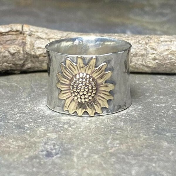 Goldene Sonnenblume Breite Band Ring - Image 3