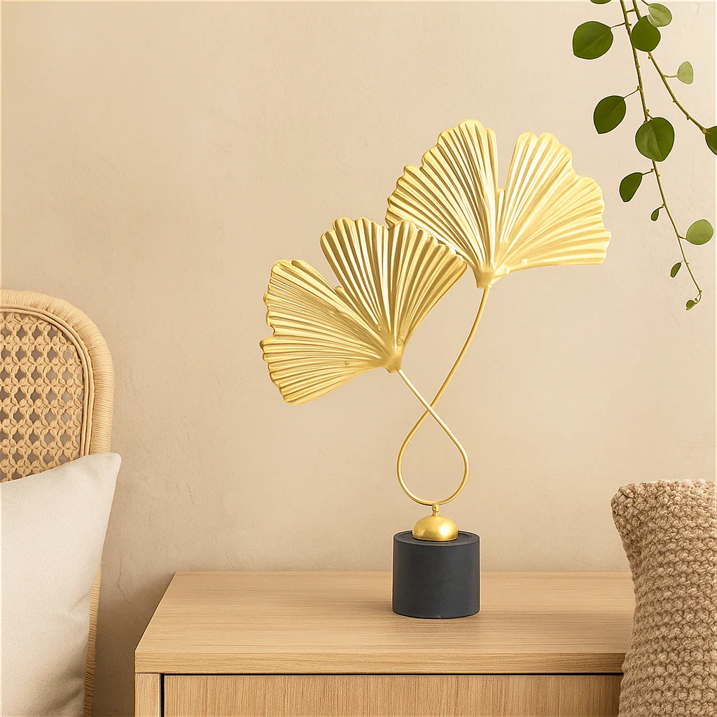 GoldenGrove – Minimalistische Ginkgo-Blatt Skulptur für eleganten natürlichen Charme - Image 2