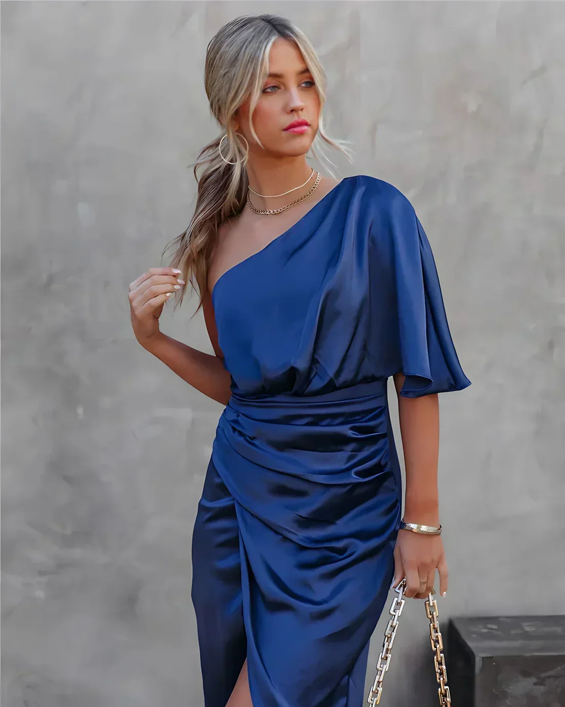 Greta- Trendige Seidenfestkleid - Image 14