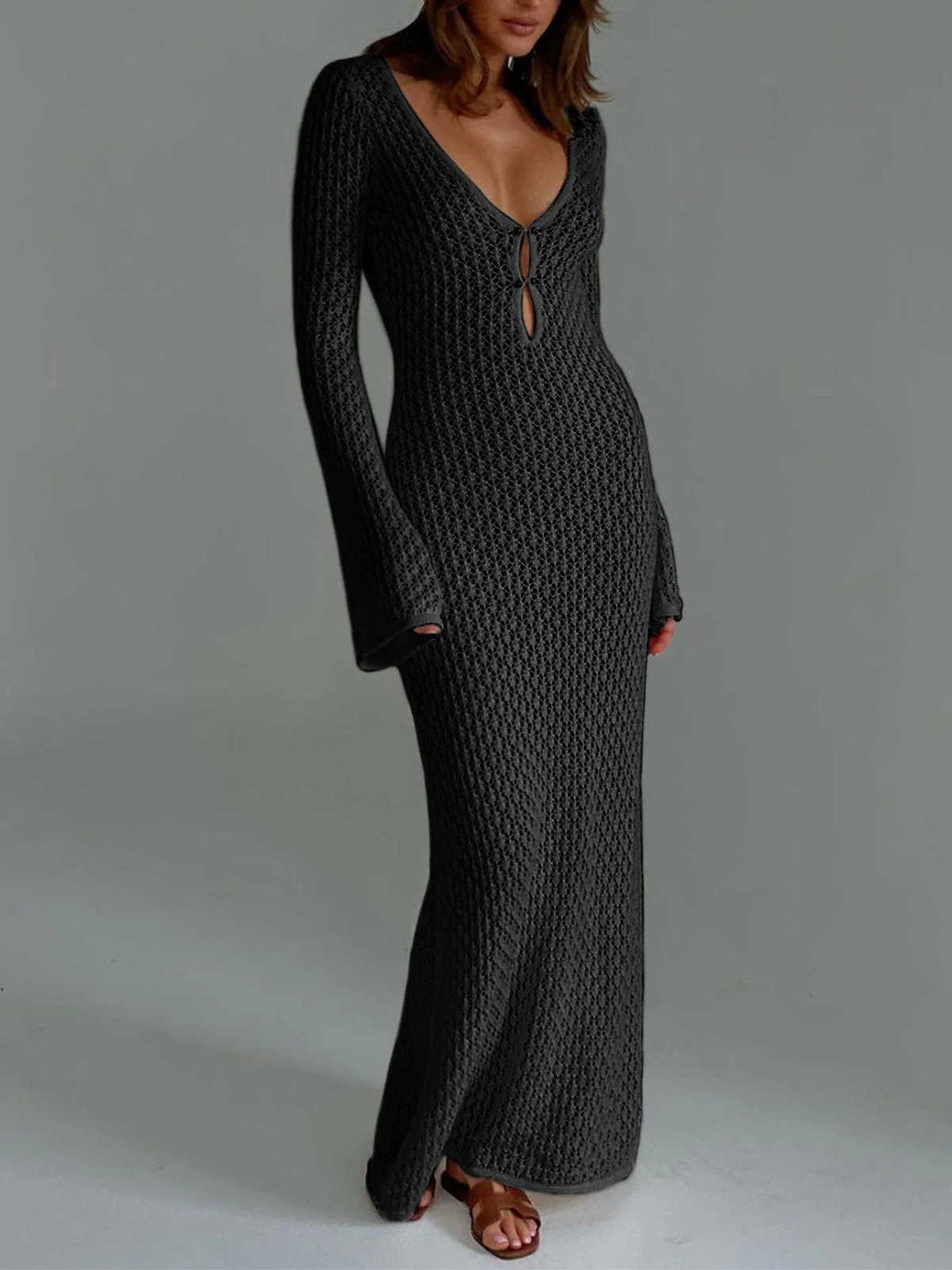 Greta | V-Ausschnitt Gehäkeltes Maxikleid mit Glockenärmeln  – Boho-Chic für den Sommer - Image 7