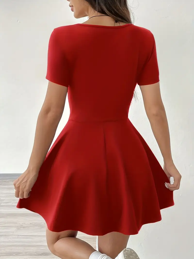 Gudrun – Schickes Skaterkleid mit integrierten Shorts und Tasche - Image 18