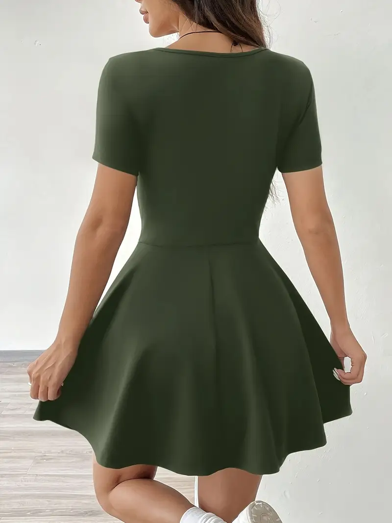 Gudrun – Schickes Skaterkleid mit integrierten Shorts und Tasche - Image 26