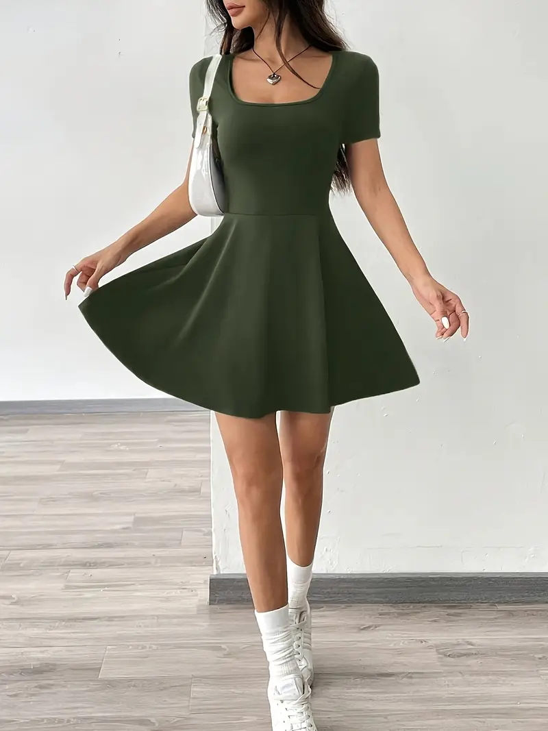 Gudrun – Schickes Skaterkleid mit integrierten Shorts und Tasche - Image 31