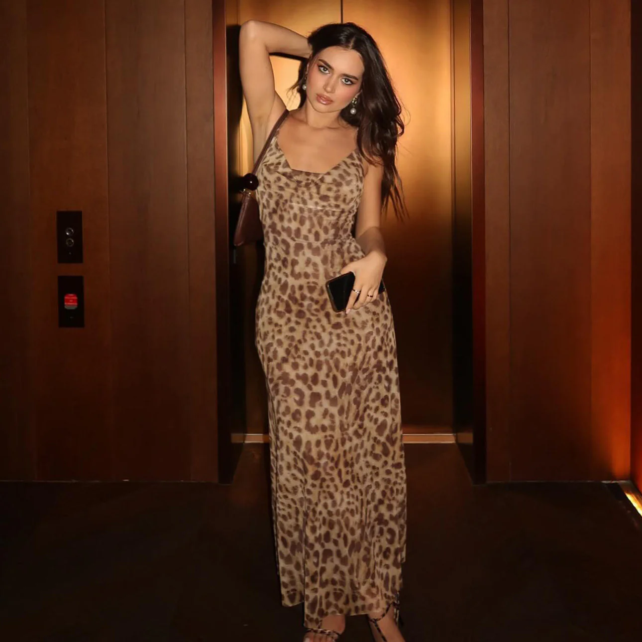 Gwen | Leopard Sommerkleid für Frauen - Image 3