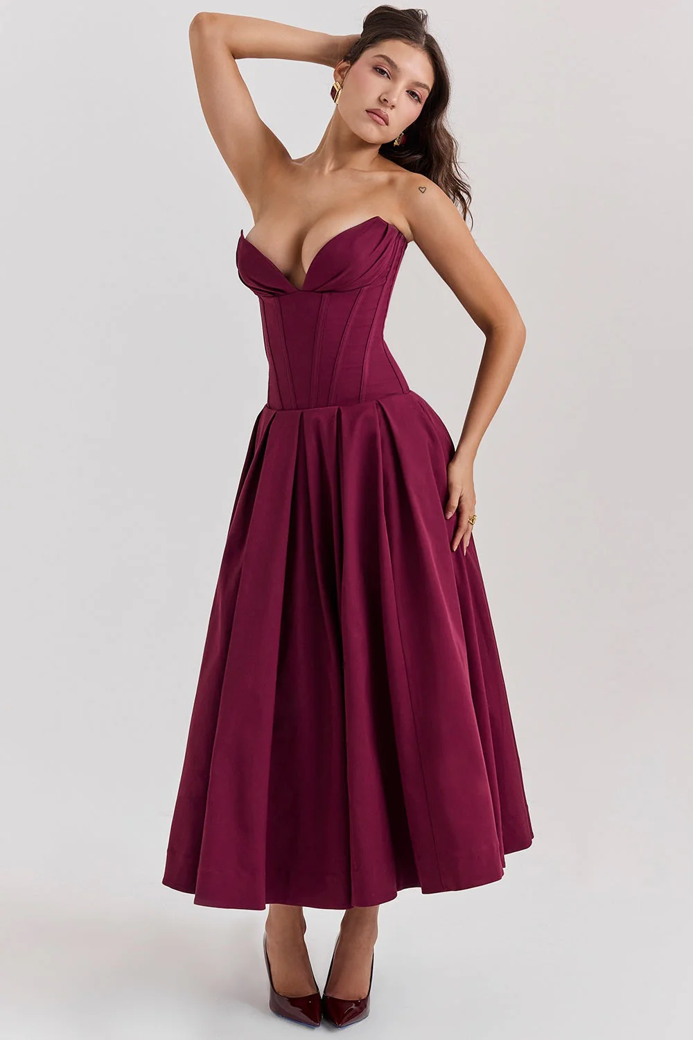 Hanne | Elegantes Midi-Kleid - Image 23