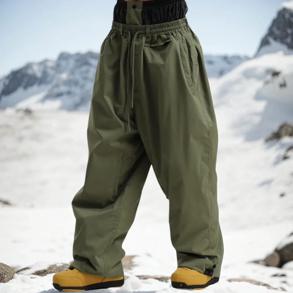 Herren Hose | lockere Ausführung mit weiter Beinform und Taschen