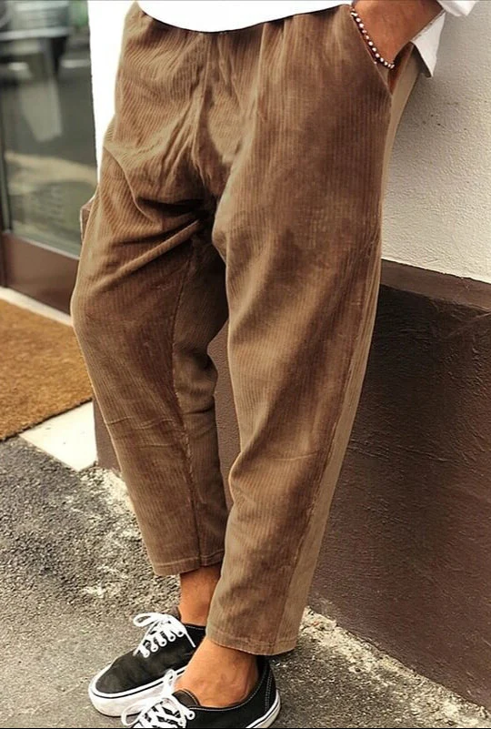 Herrenhose | Locker geschnittene Beinführung - Image 8