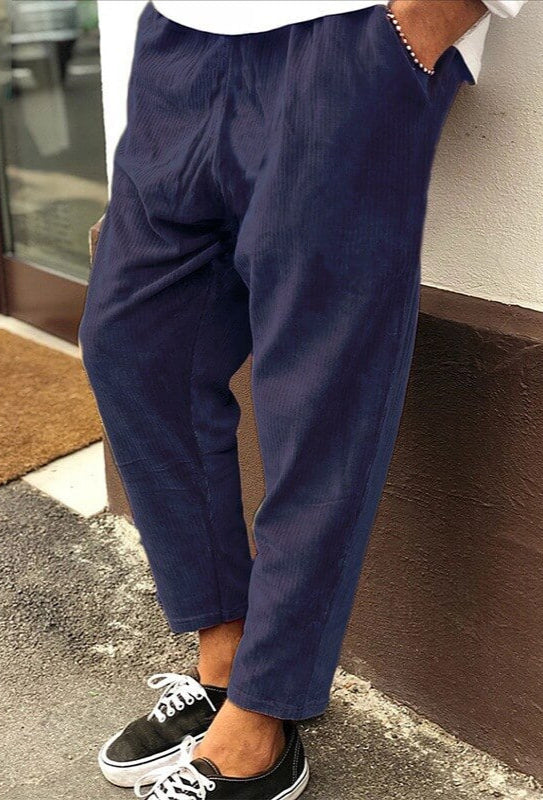 Herrenhose | Locker geschnittene Beinführung - Image 9
