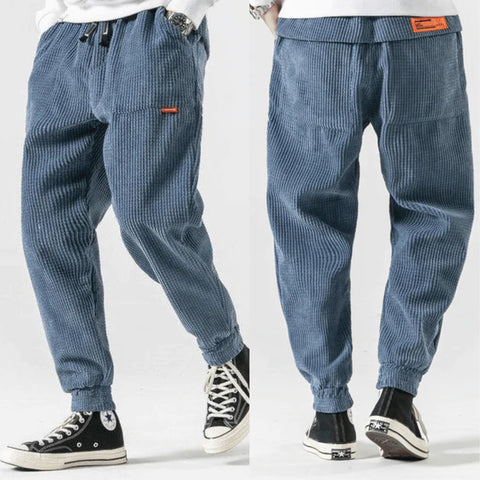 Herrenhose | Weiter Schnitt mit gleichmäßiger Form