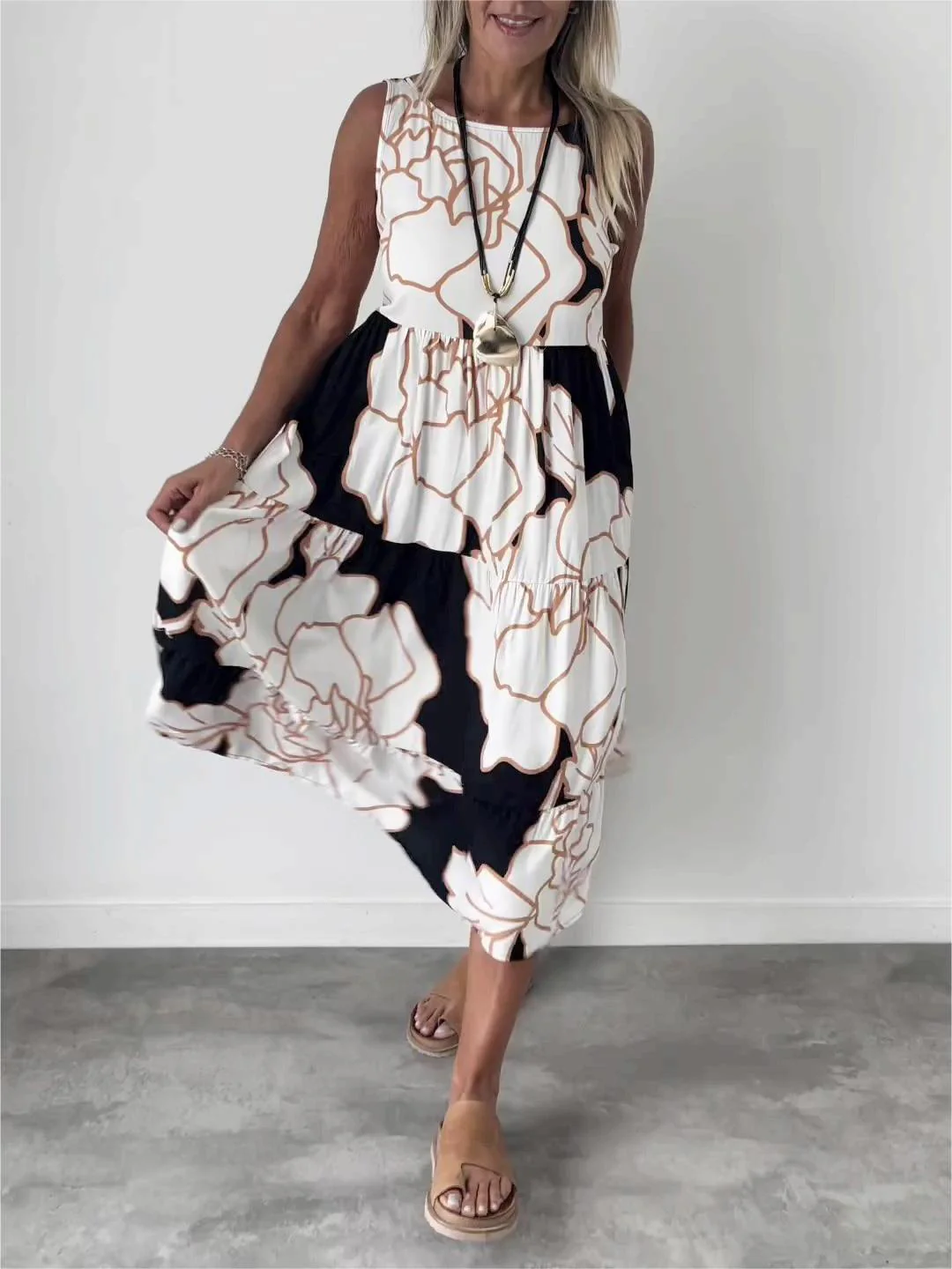 HERTHA | Wanda Bedrucktes Armelloses Kleid - Image 4