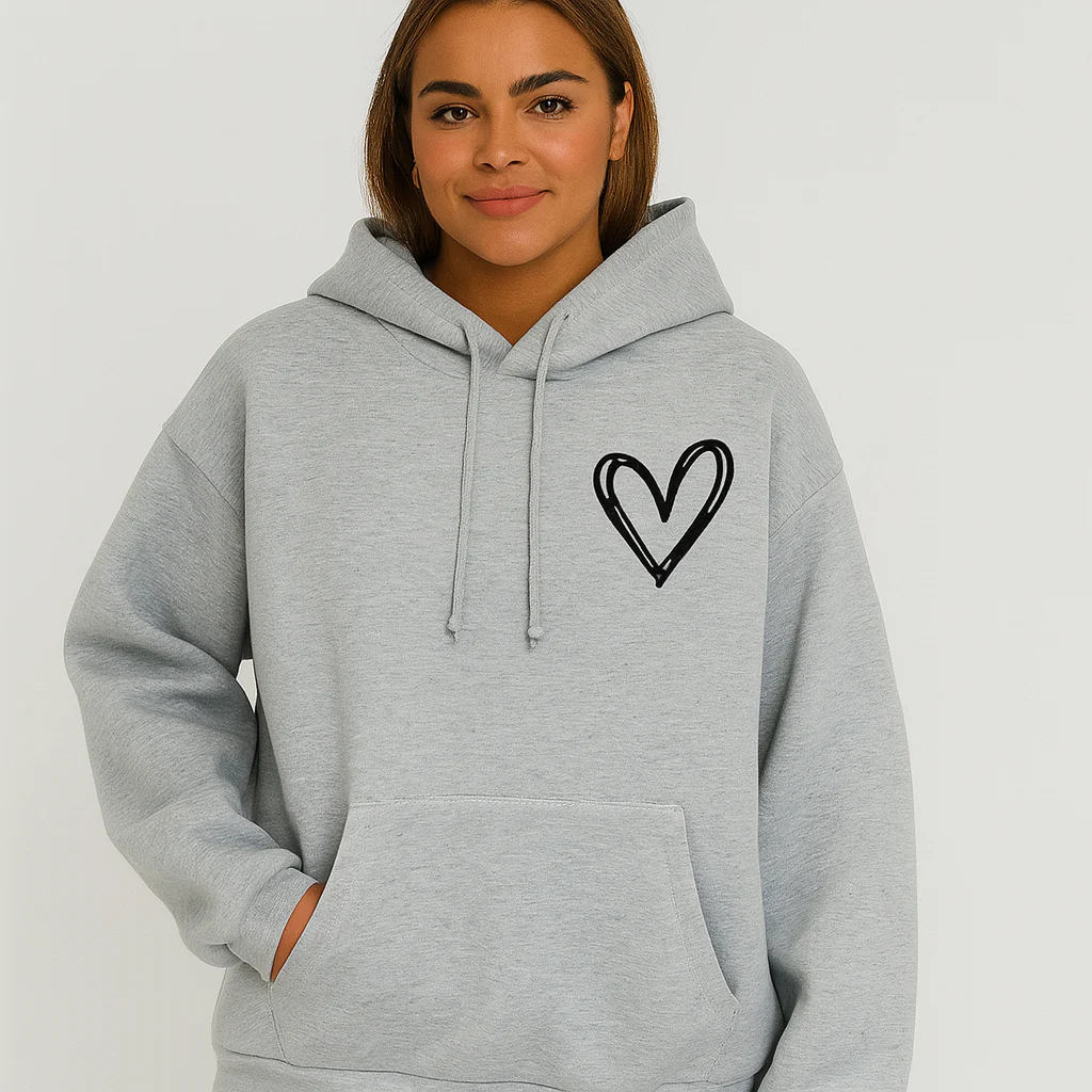 Hoodie mit Herz-Print – Weiche Baumwollmischung – Stylisch & Bequem - Image 6