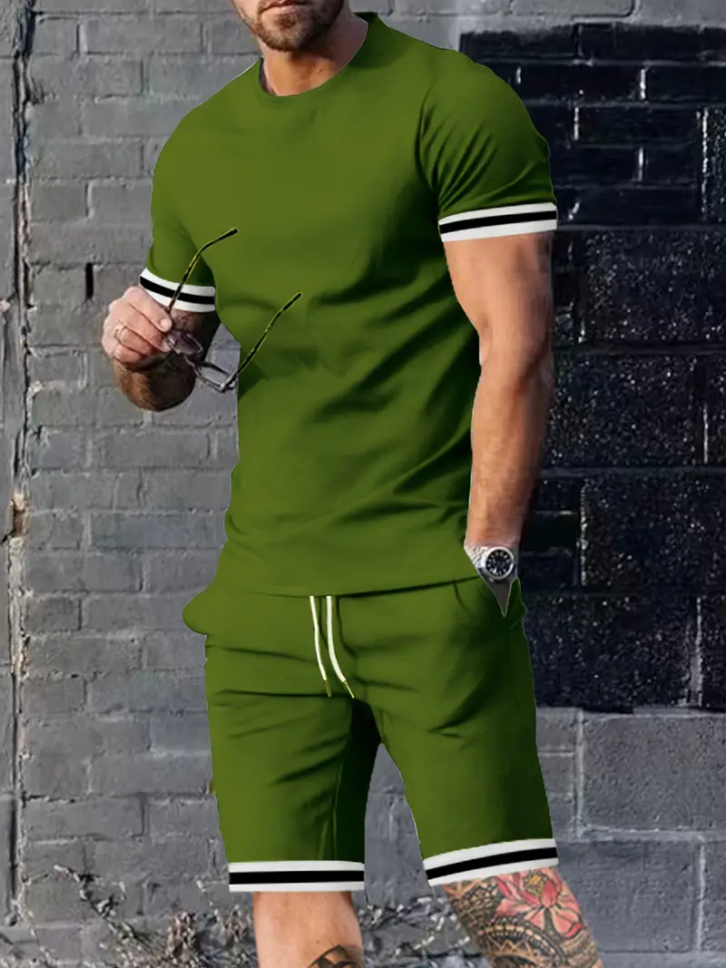 Hristo- Herren Set aus Rundhalshemd und Shorts - Image 2