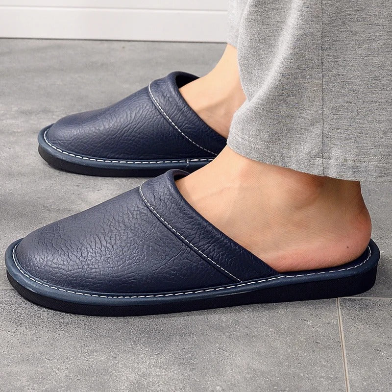Hugo | Bequeme vegane Lederslippers – Luxus & Entspannung - Image 10