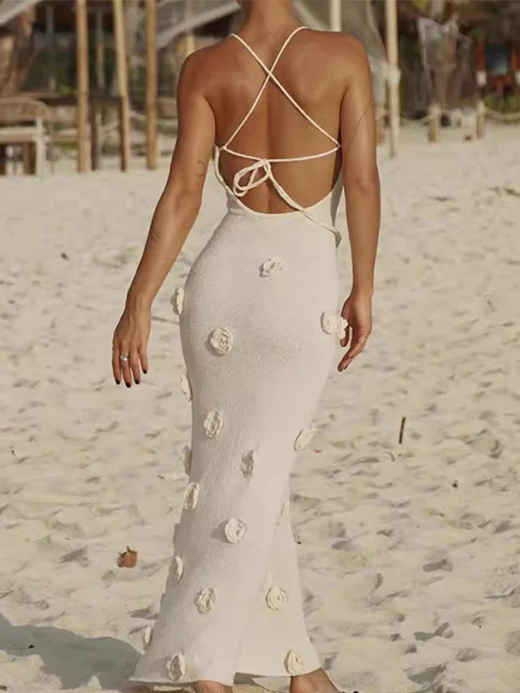 Ilona | Langes Neckholder-Kleid mit schmalen Trägern - Image 3