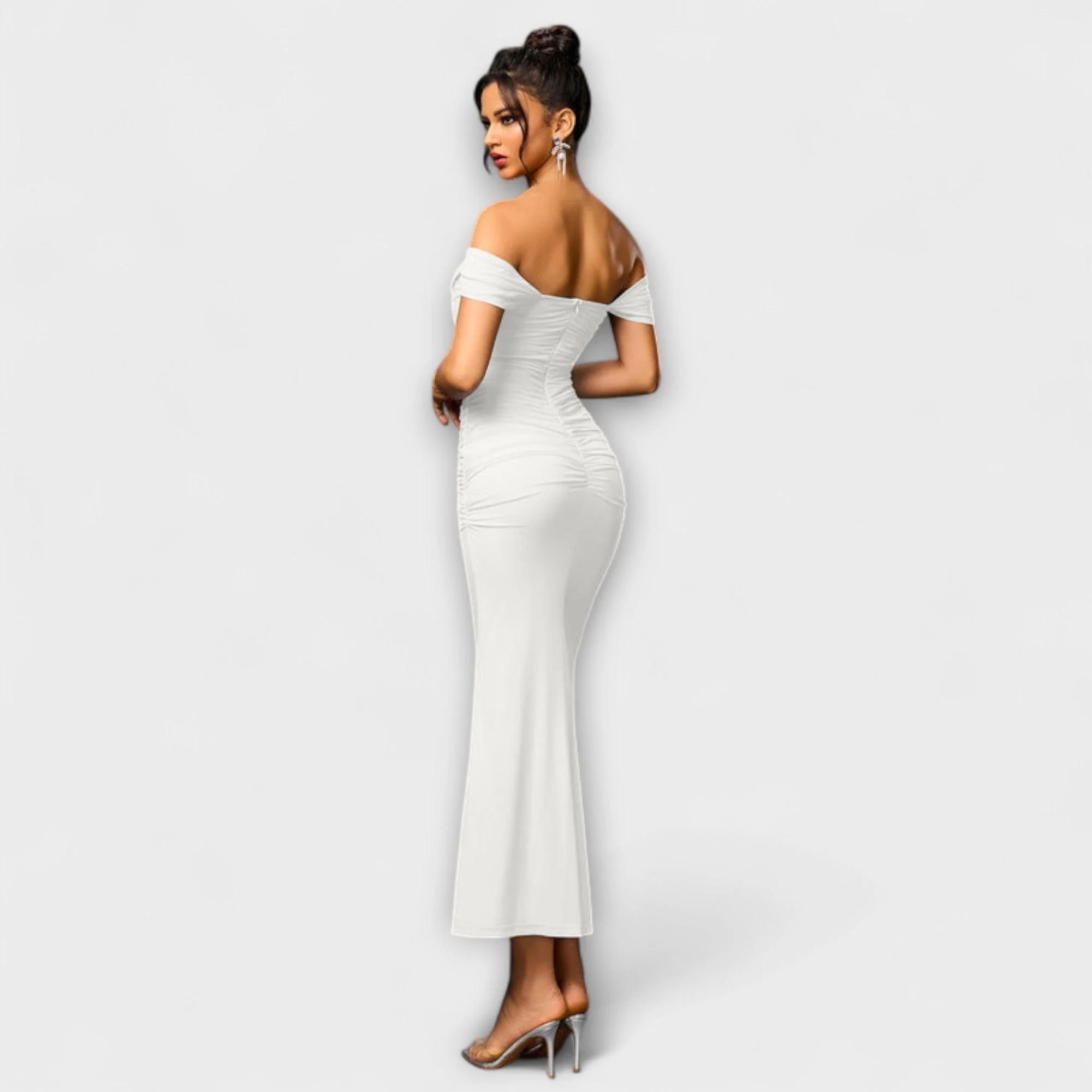 Ione - Off-Shoulder Ruffled Bodycon Dress - Image 6