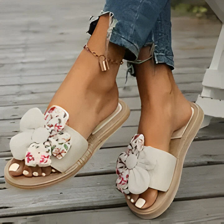 Irma | Schicke Sommer-Sandalen mit Blumenmuster für Frauen - Image 3