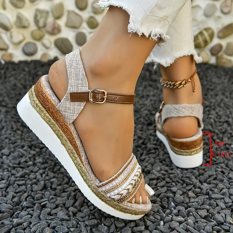 Iscelyn – Boho Plateau-Sandalen mit Knöchelriemen - Image 3