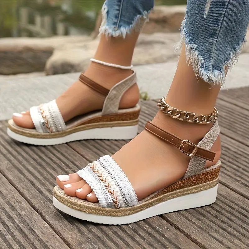 Iscelyn – Boho Plateau-Sandalen mit Knöchelriemen - Image 6