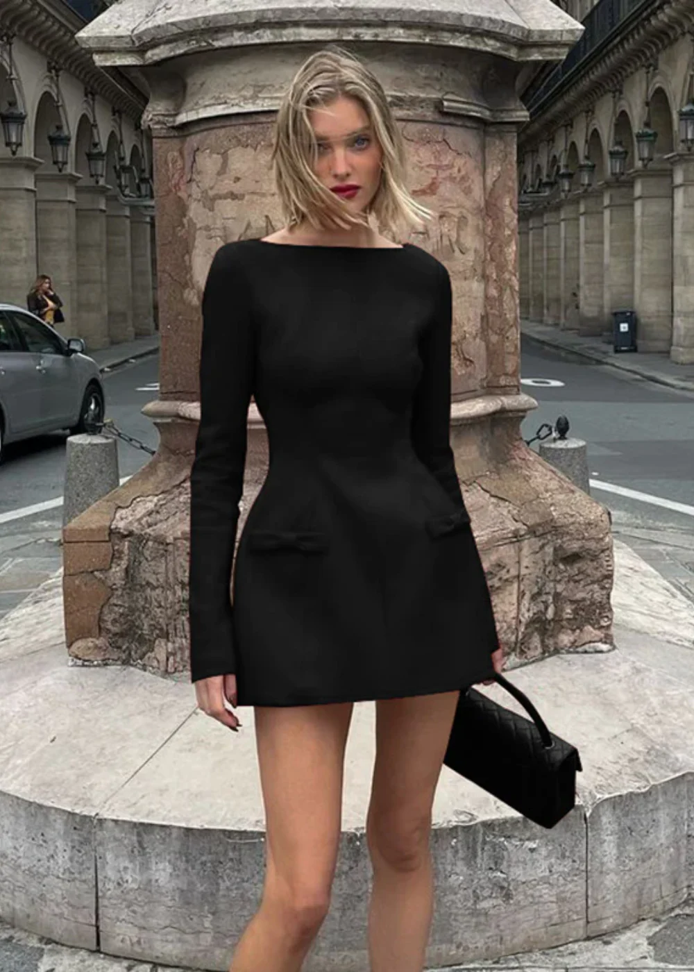 Isla | Mini-Kleid mit Schleifendetail - Image 7