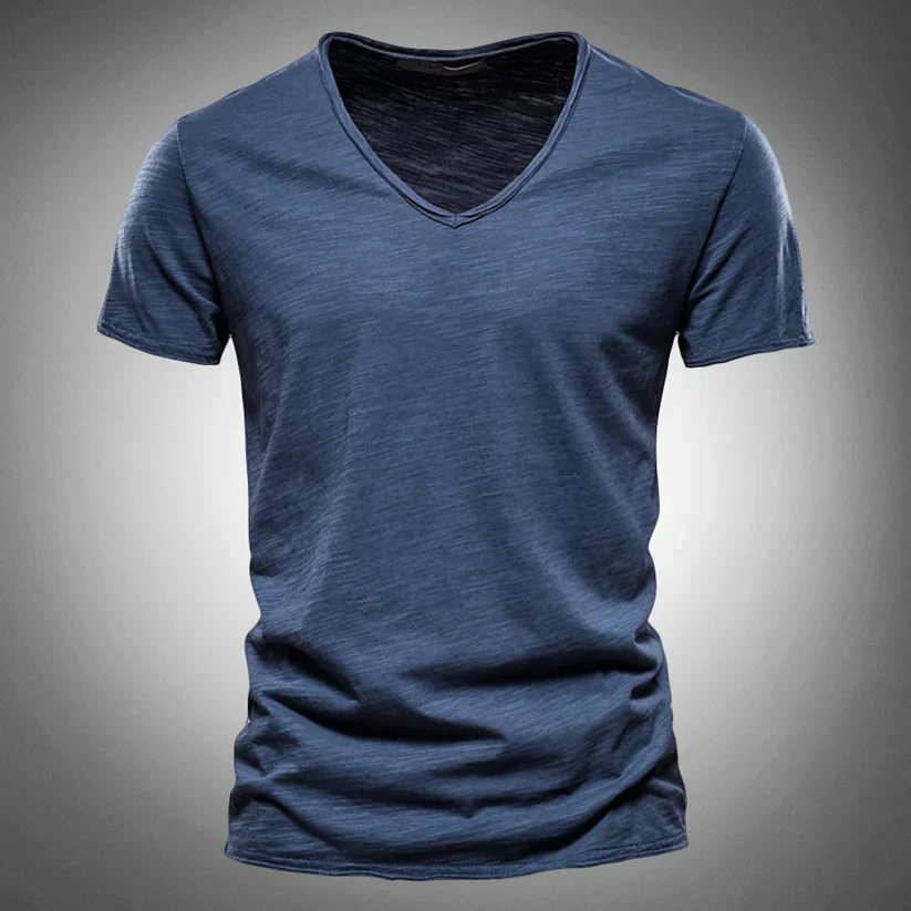 Ivan- Klassisches und Stilvolles V-Ausschnitt-T-Shirt für Herren - Image 3