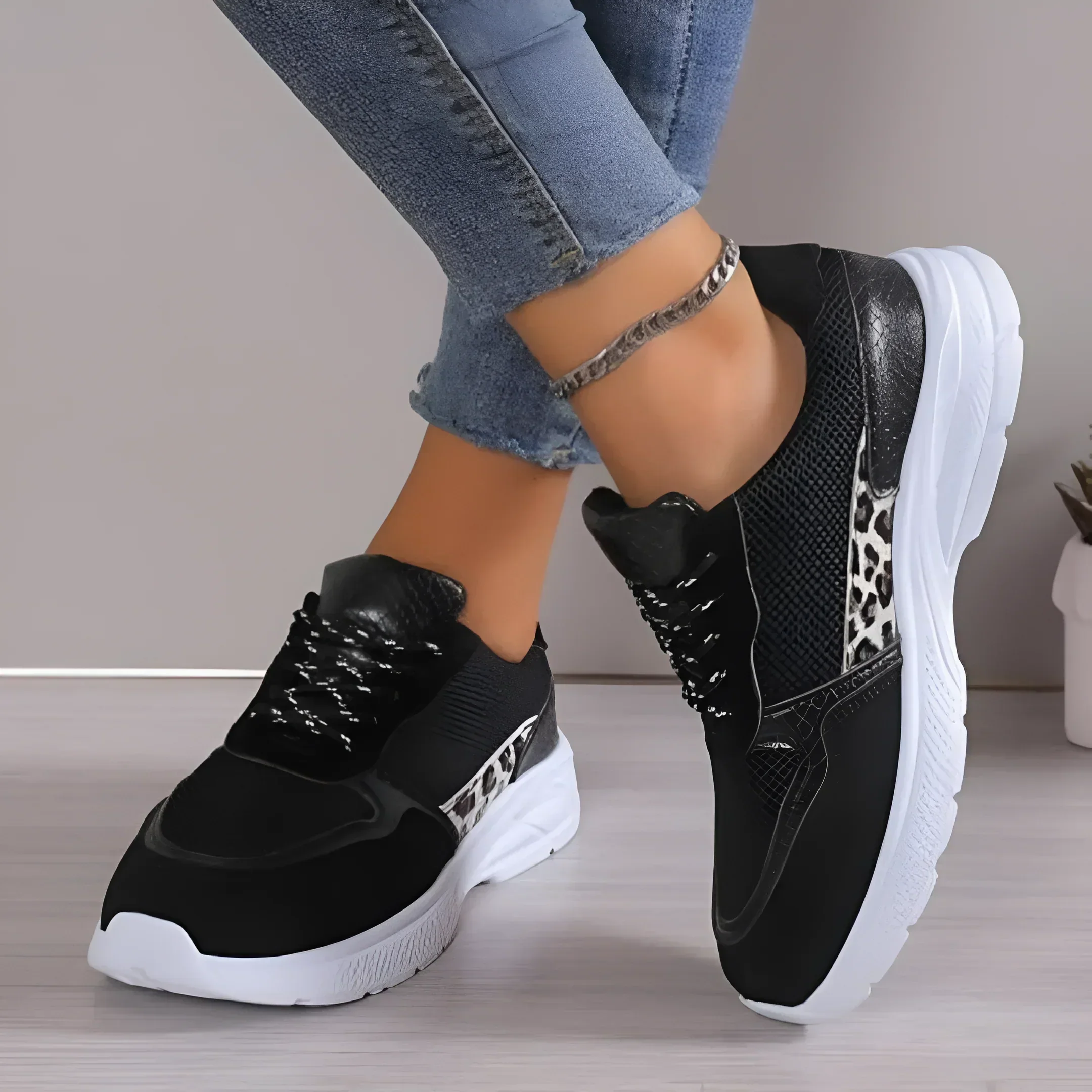 Jane | Bequemer orthopädischer Comfort+-Schuh - Image 2