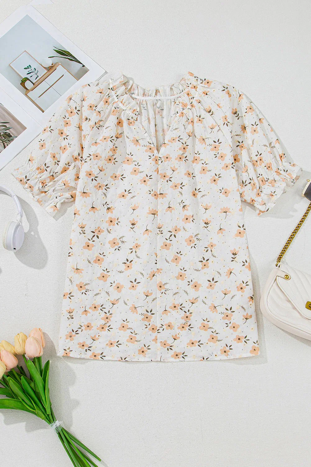 Janice -  Geblümte Bluse im Vintage-Stil mit Puffärmeln - Image 6