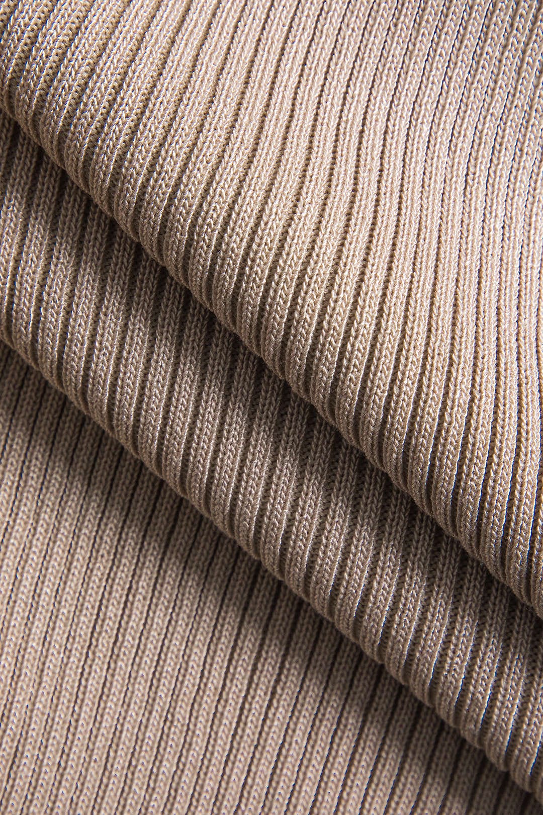 Jessica | Geripptes Zweiteiler-Set mit Twist-Detail & Schlitzrock - Image 5