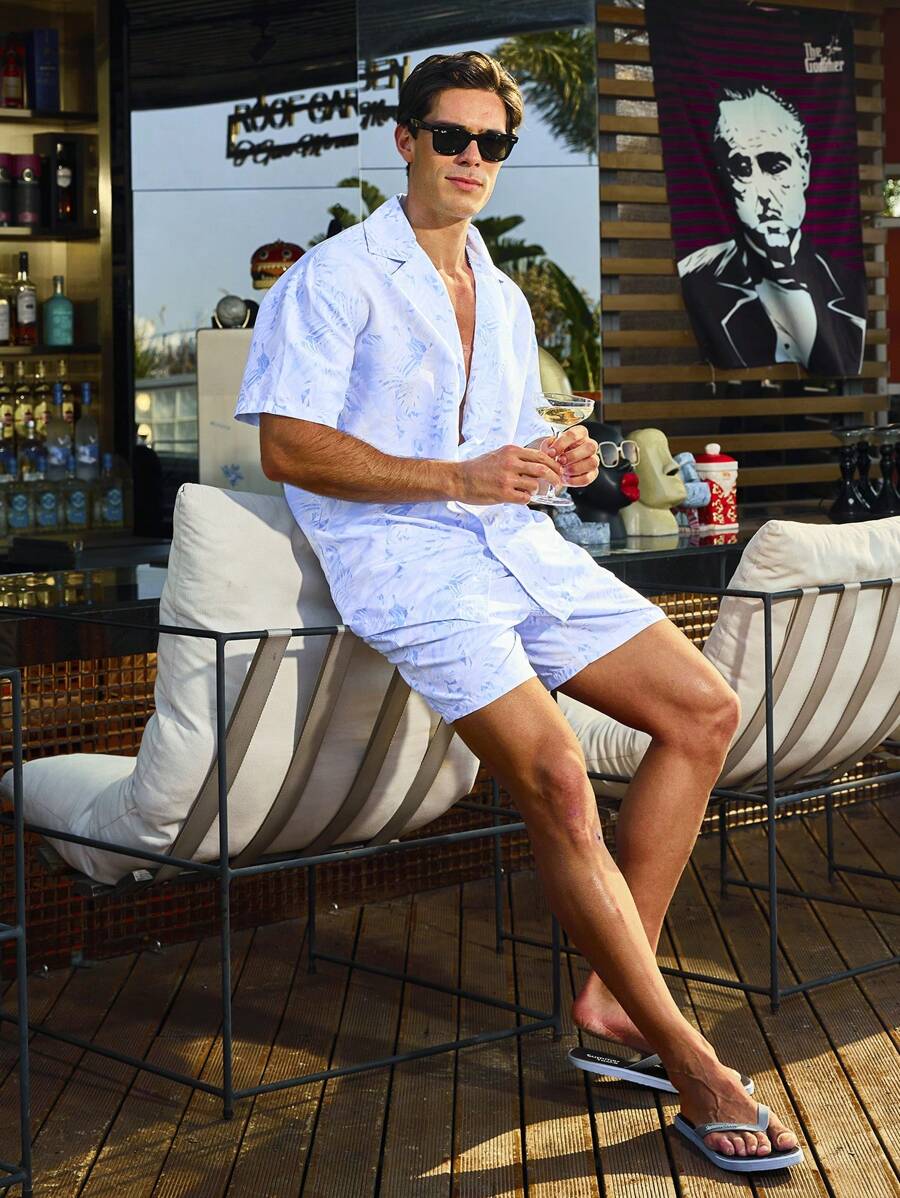 Johann – Herren Set Mit Pflanzenhemd Und Shorts Strandurlaub - Image 4