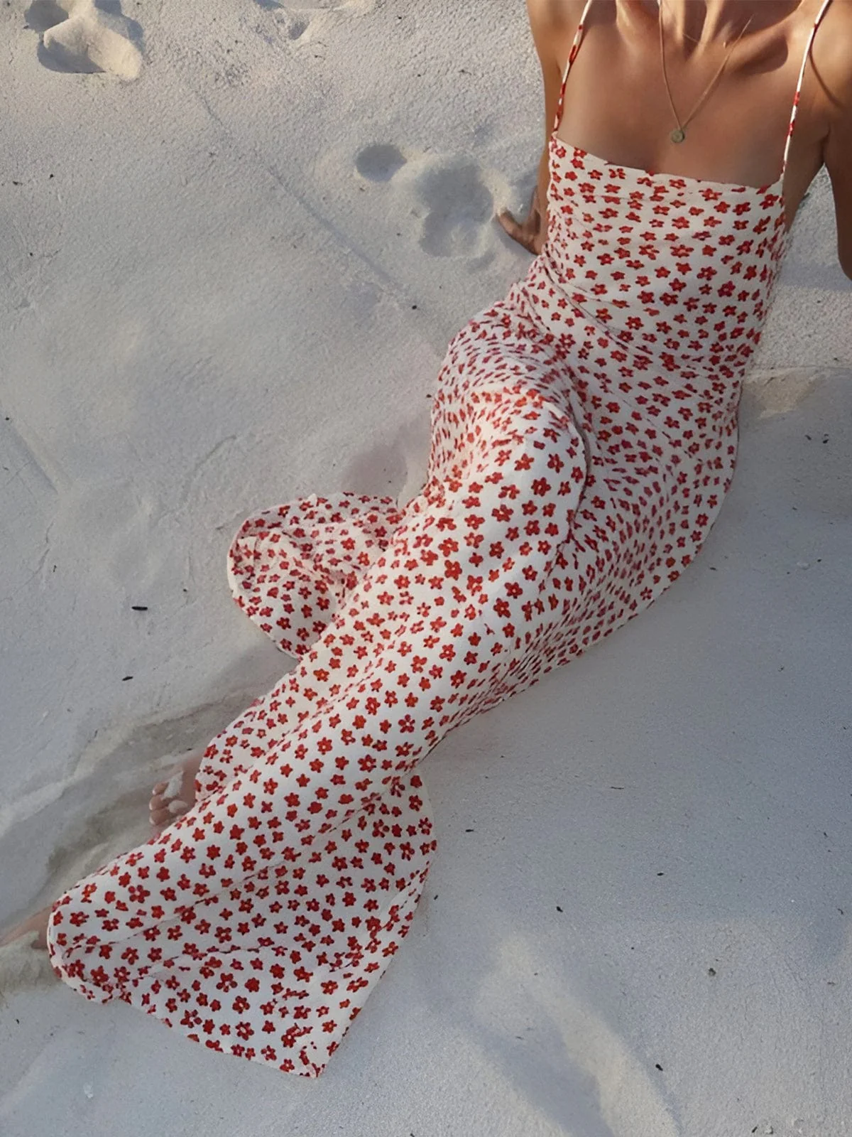 Johanna | Romantisches Blumenkleid mit Spaghettiträgern – Zeitlose Schönheit & Komfort - Image 5