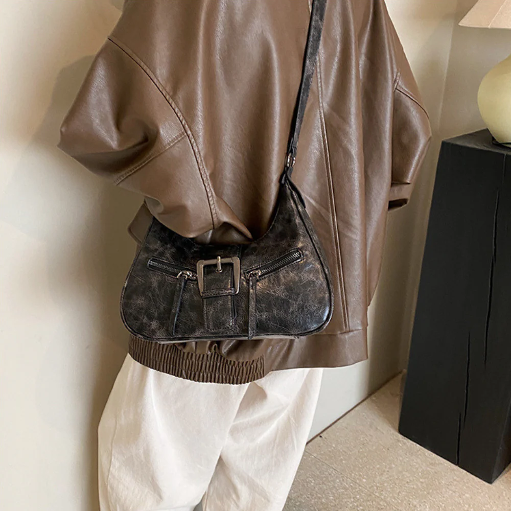 JOSEPHINE - Image 12