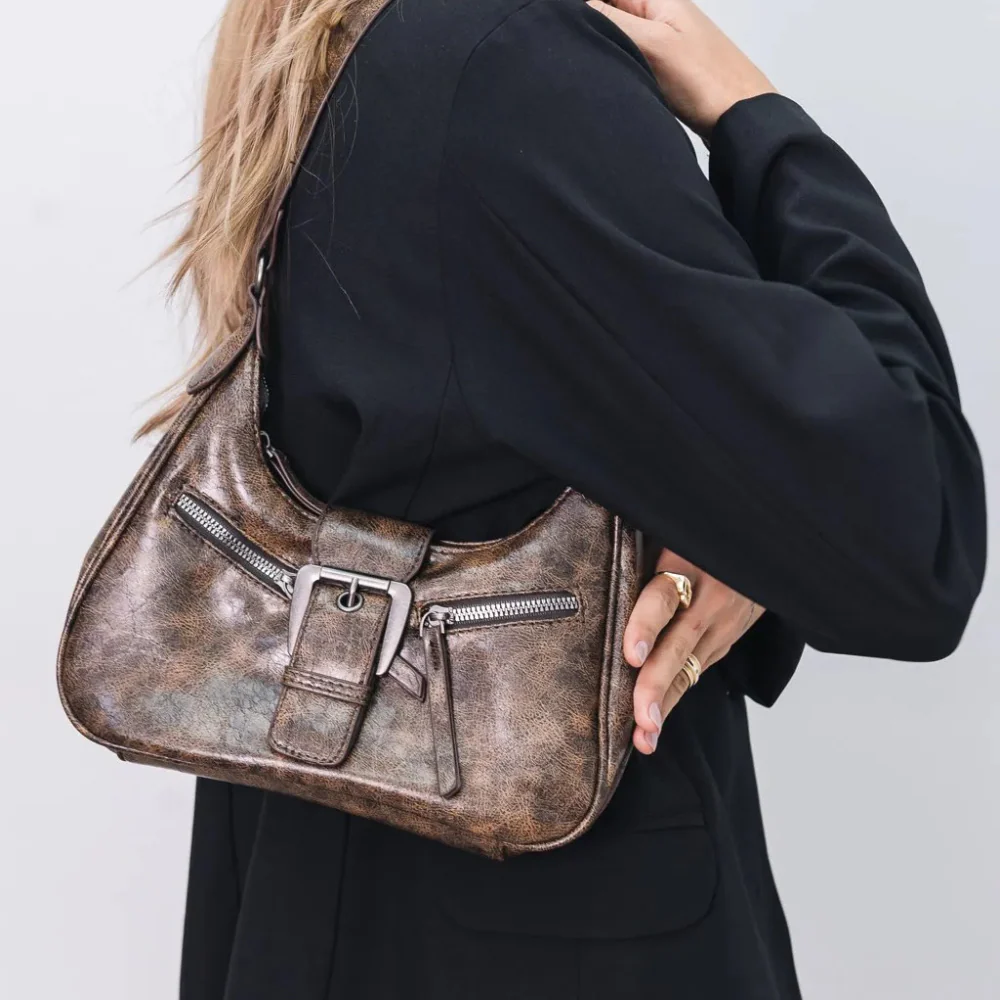 JOSEPHINE - Image 2