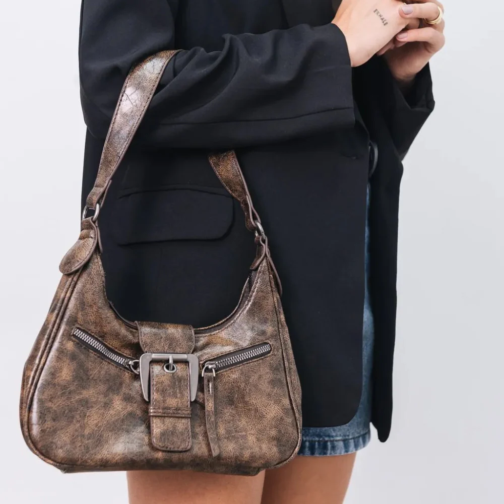 JOSEPHINE - Image 3