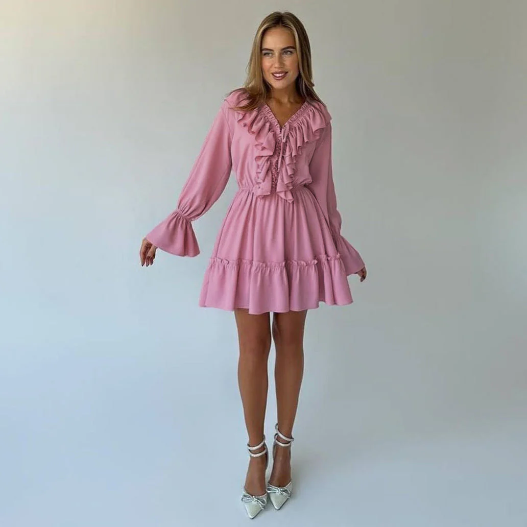 Julie | Kurzes Kleid mit Rüschen und Puffärmeln - Image 5