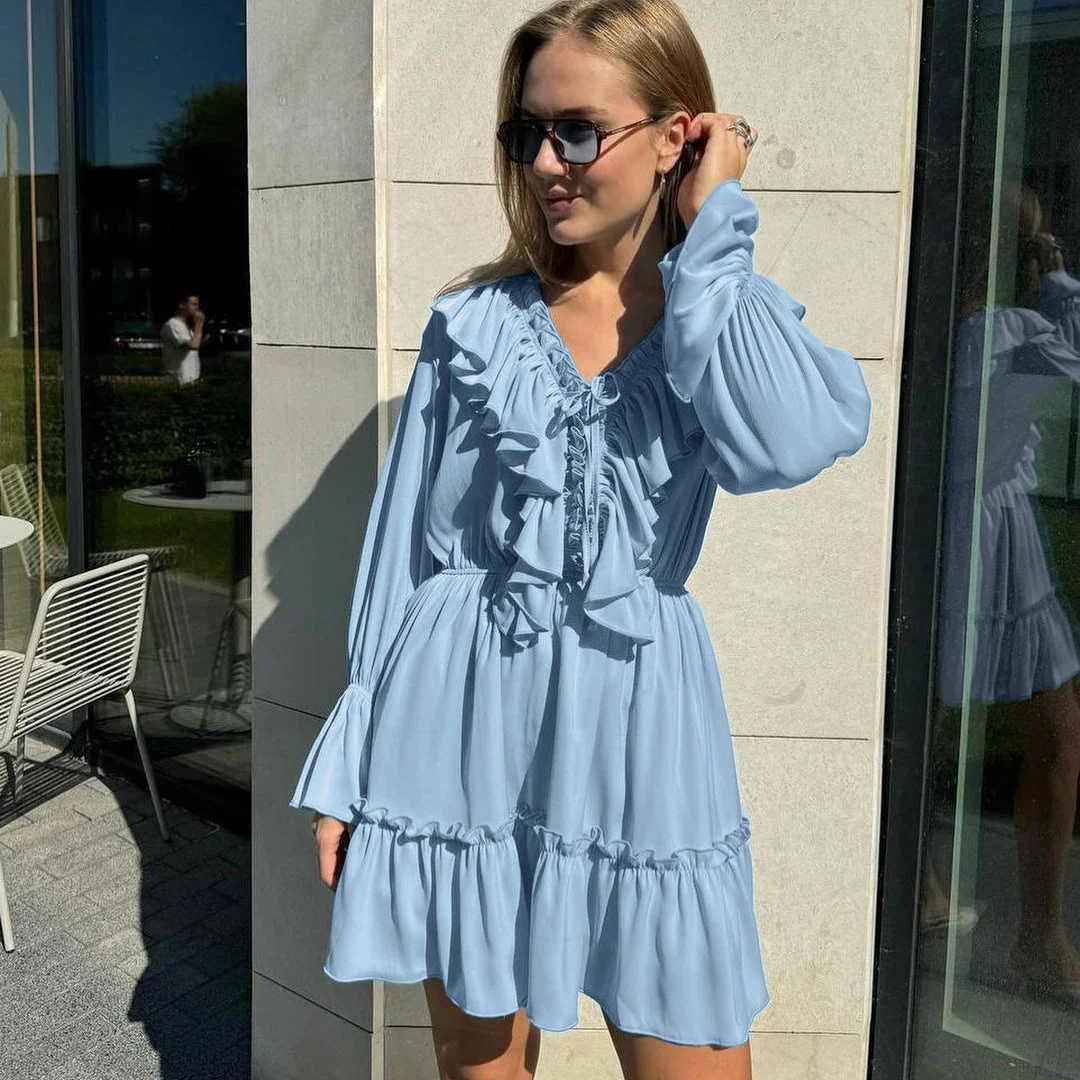 Julie | Kurzes Kleid mit Rüschen und Puffärmeln - Image 8