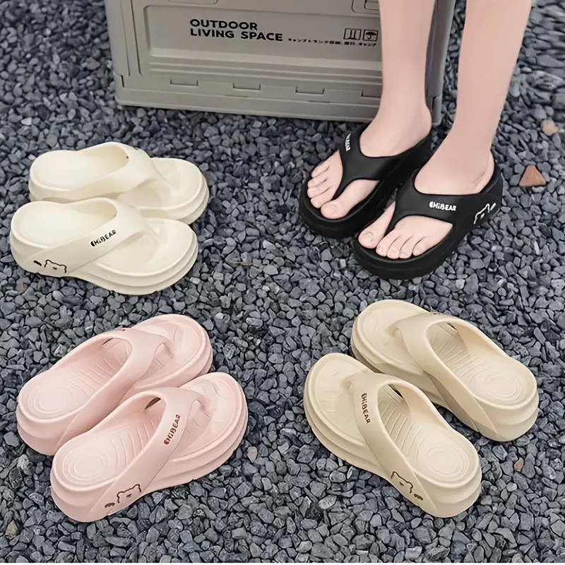 Junea – Süße Flip-Flop-Hausschuhe mit Bären-Platea - Image 3