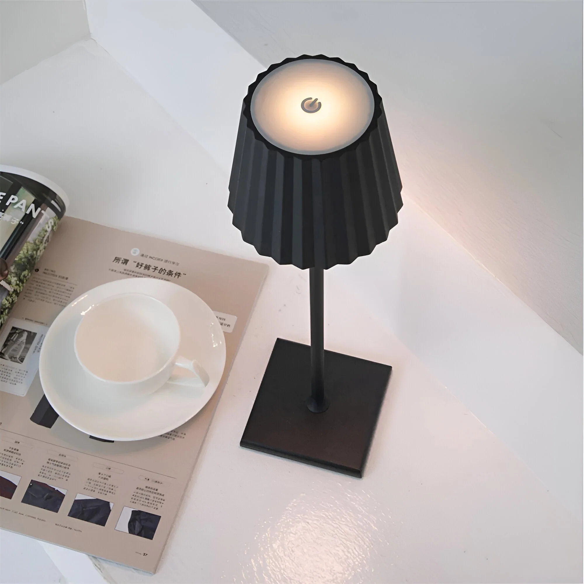 Kabellose LED-Tischlampe mit Touch-Dimmer – Aluminium, 3 Helligkeitsstufen, 24h Akku - Image 4