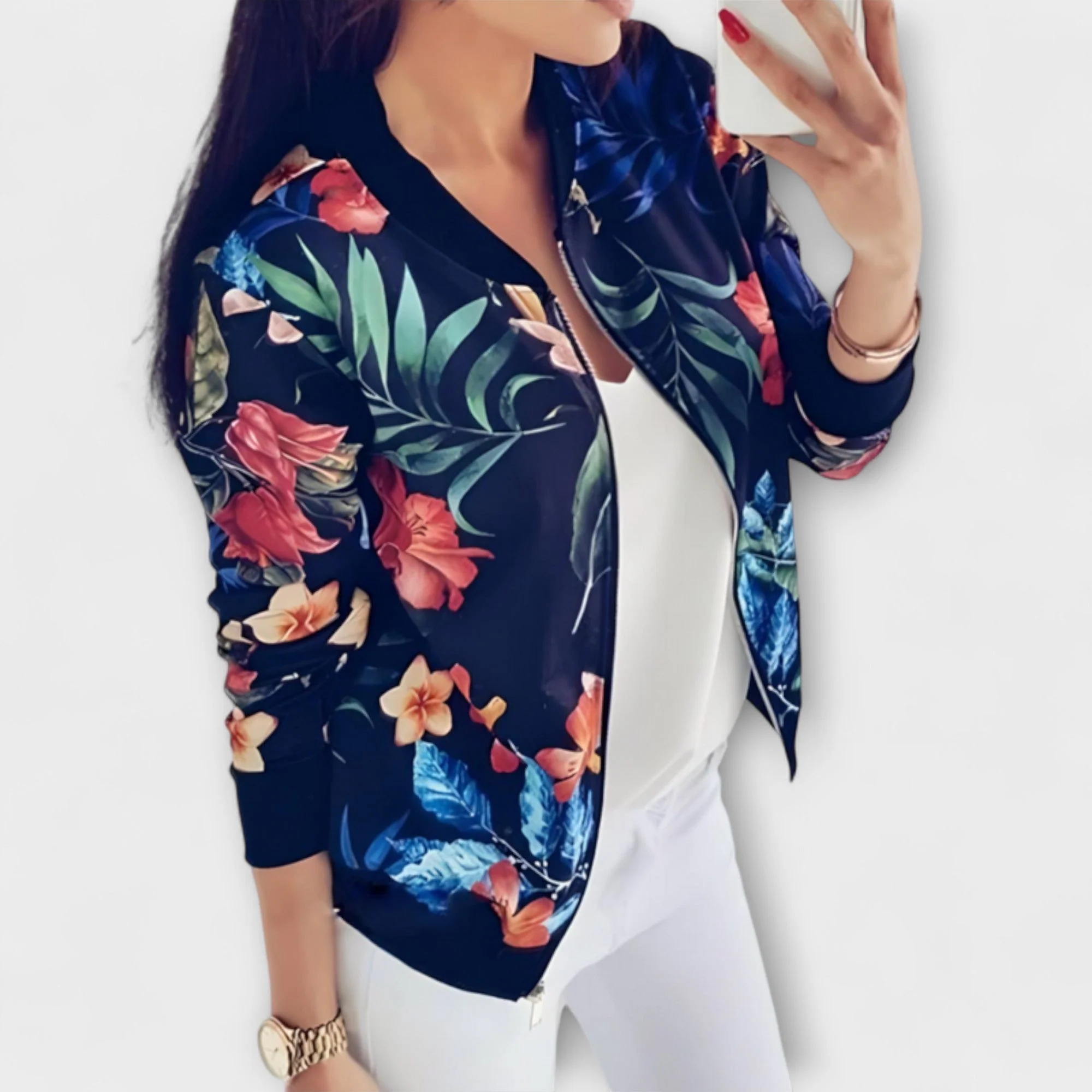 Kalira – Bomberjacke mit Blumenmuster - Image 2