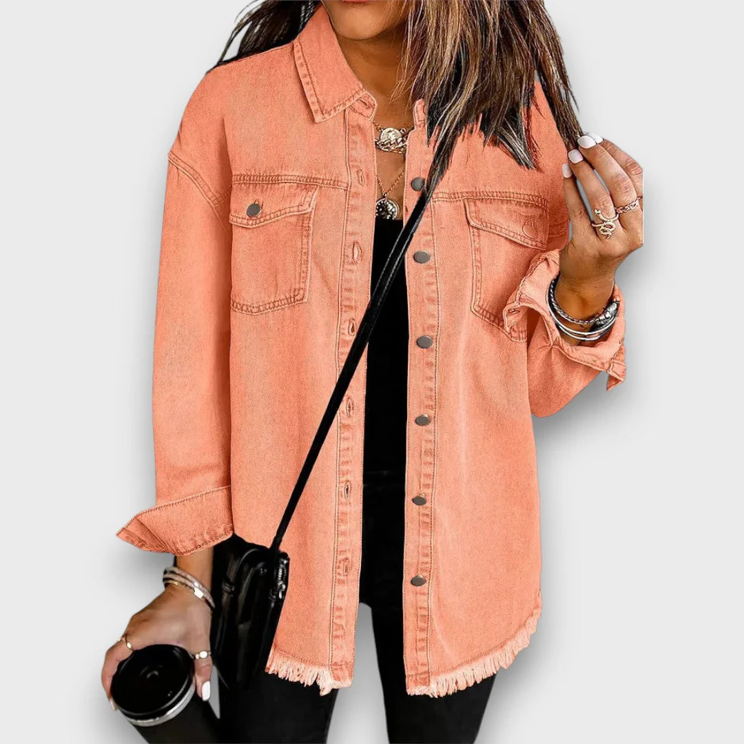 Karela – Klassische Jeansjacke - Image 12