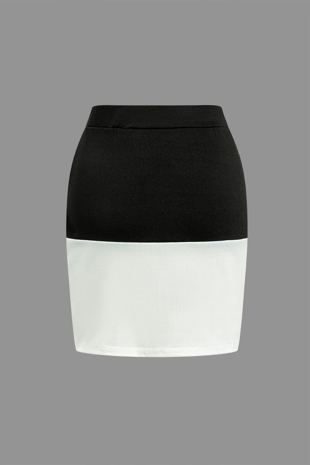 Karina | Elegantes Zweiteiler-Set mit Button-Detail & Minirock - Image 4