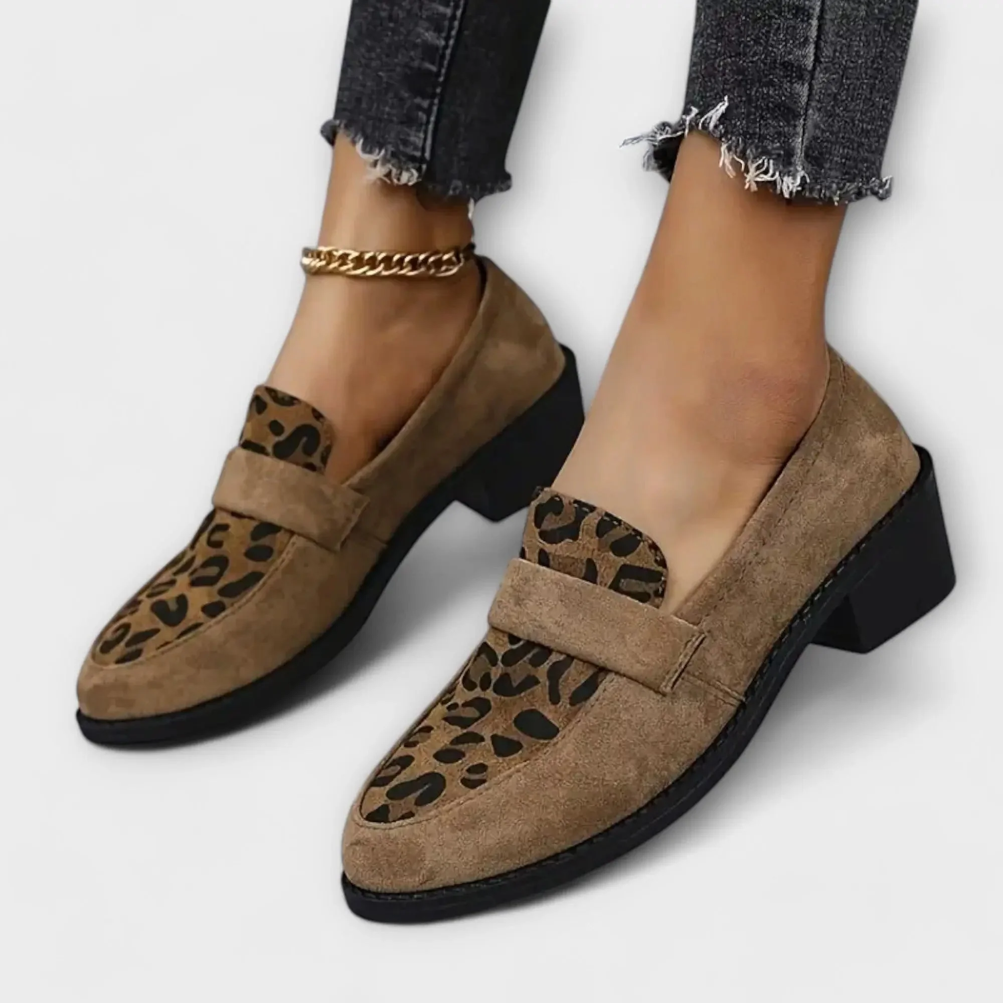 Karla – Halbschuhe mit Animal-Print - Image 4