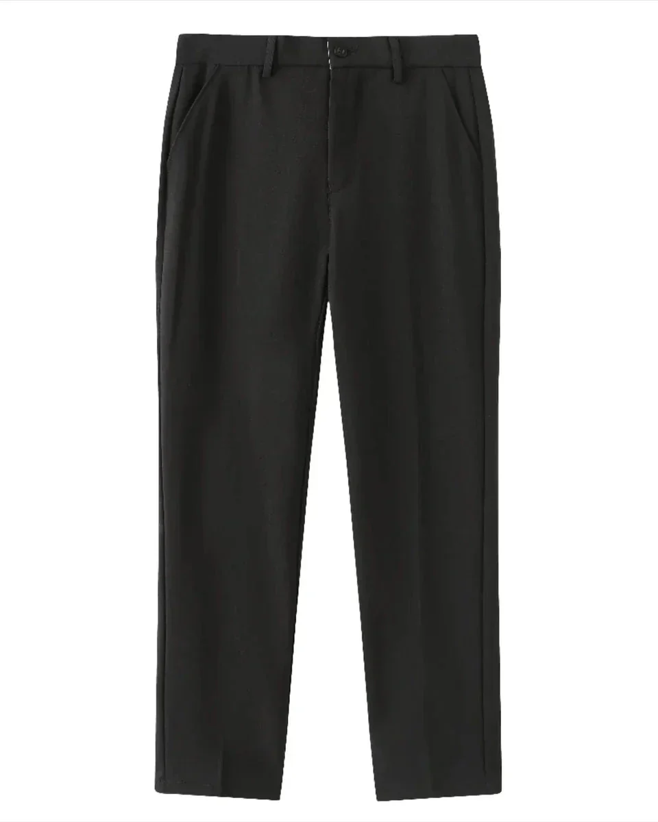 Kayden | All-Black Passendes Outfit mit Langer Ärmel Polohemd, hose & Wildleder-Loafer - Image 7