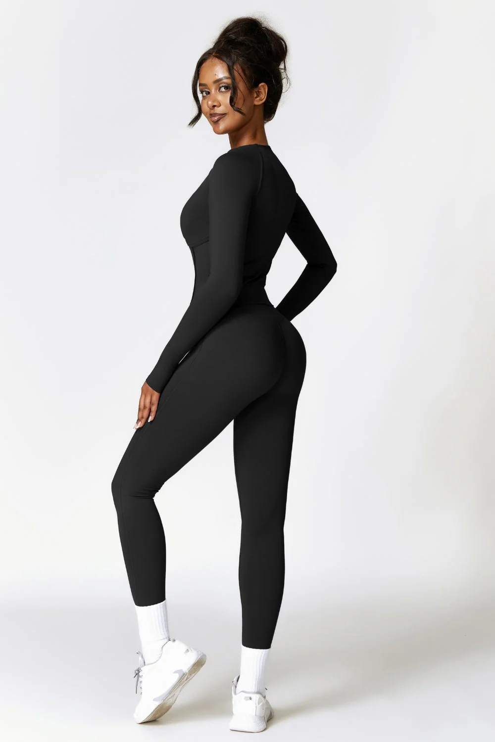 Keva – Stilvoller Freizeit-Jumpsuit - Image 9