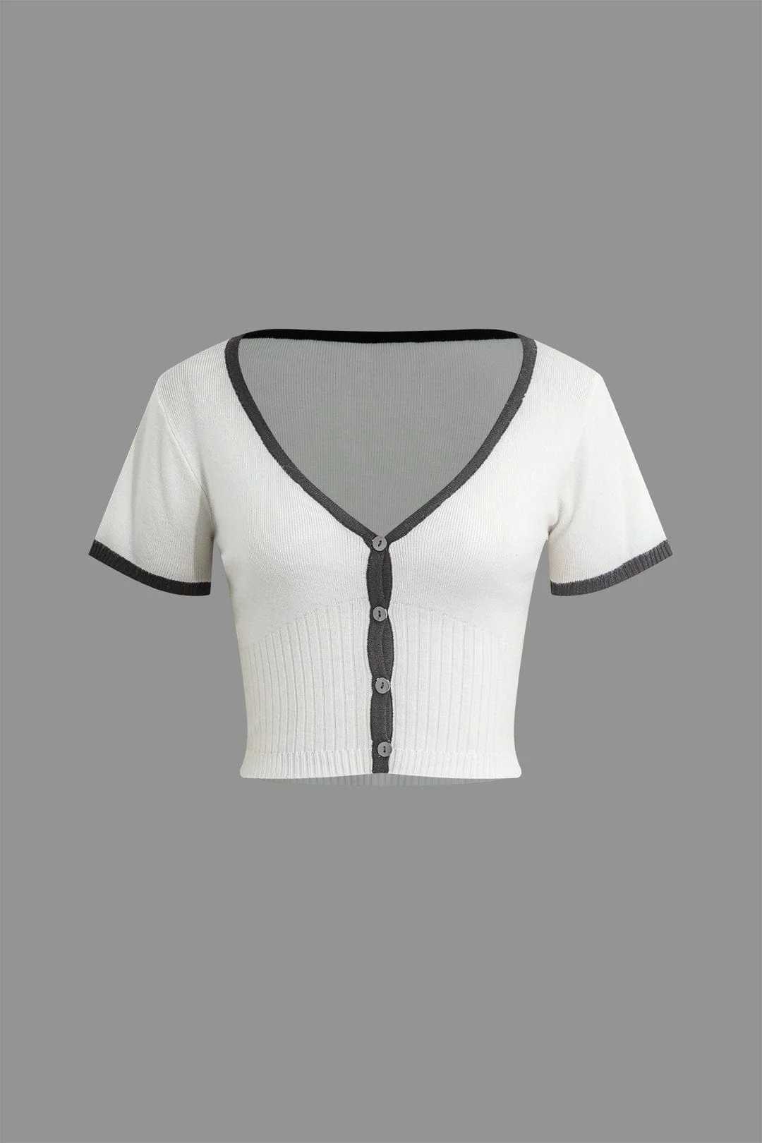 Kira | Feminines Strick-Zweiteiler-Set mit Knopf-Top & Plisseerock - Image 3