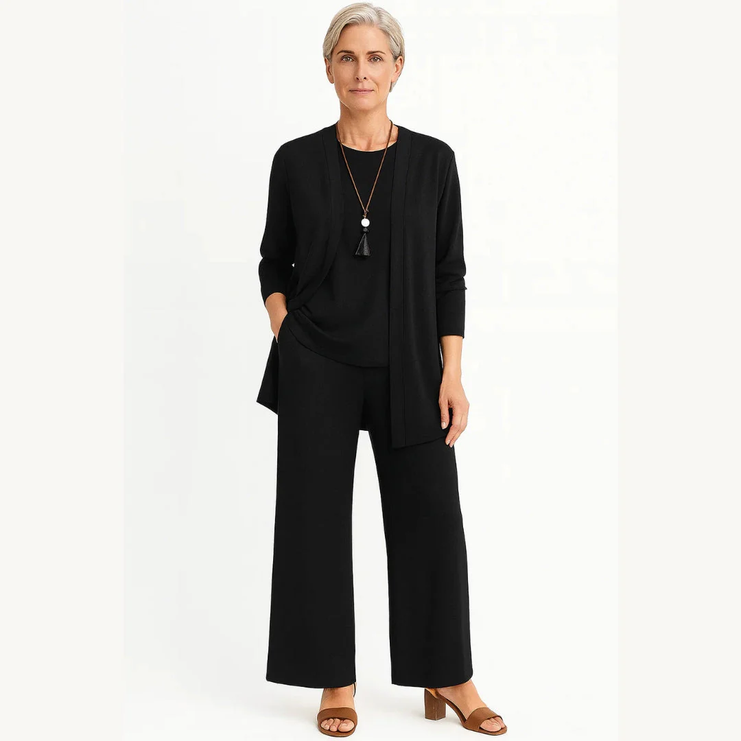 Kirsten | Damen Minimalistisches Dreiteiliges Lounge Set - Image 2