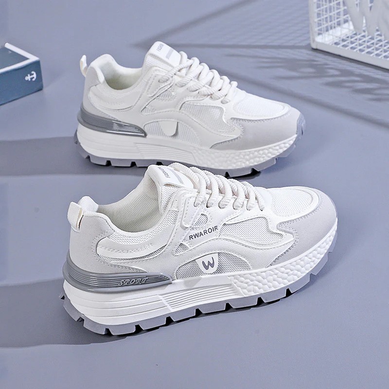 Klarisse - Leichter Schnür Turnschuh - Image 7