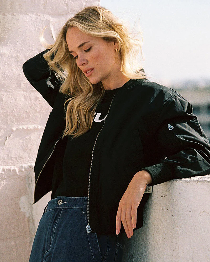 Klassische Bomberjacke für Damen - Image 3