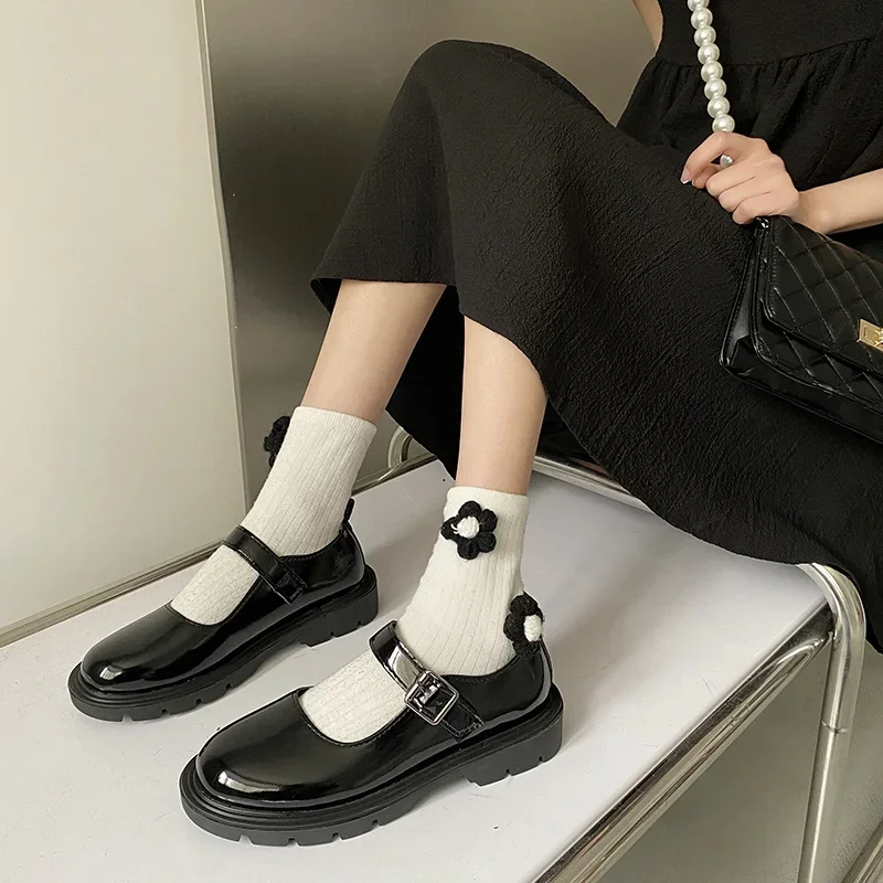 Klassische Dirndl Schuhe für Damen | Schwarz - Image 6