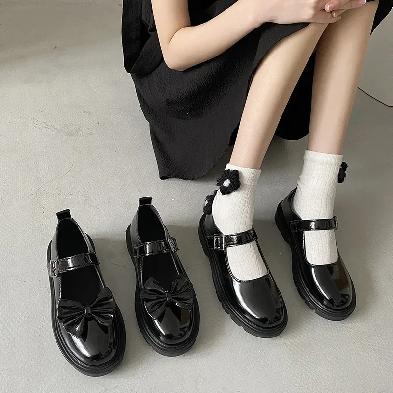 Klassische Dirndl Schuhe für Damen | Schwarz - Image 7