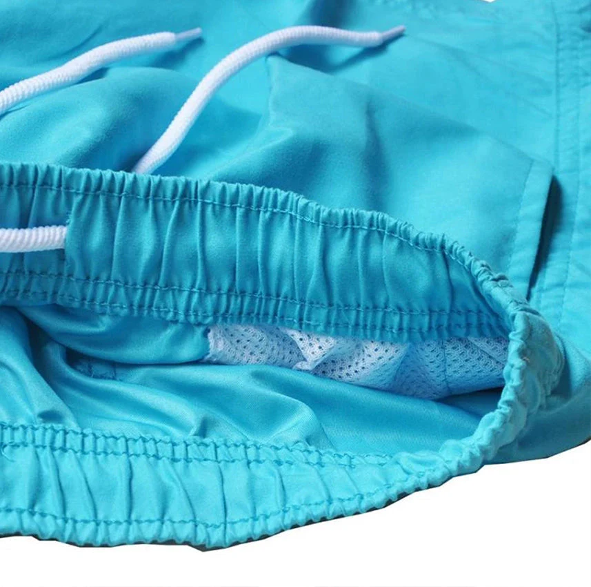 Komfortable Herren Badehose im einfarbigen Design - Image 2