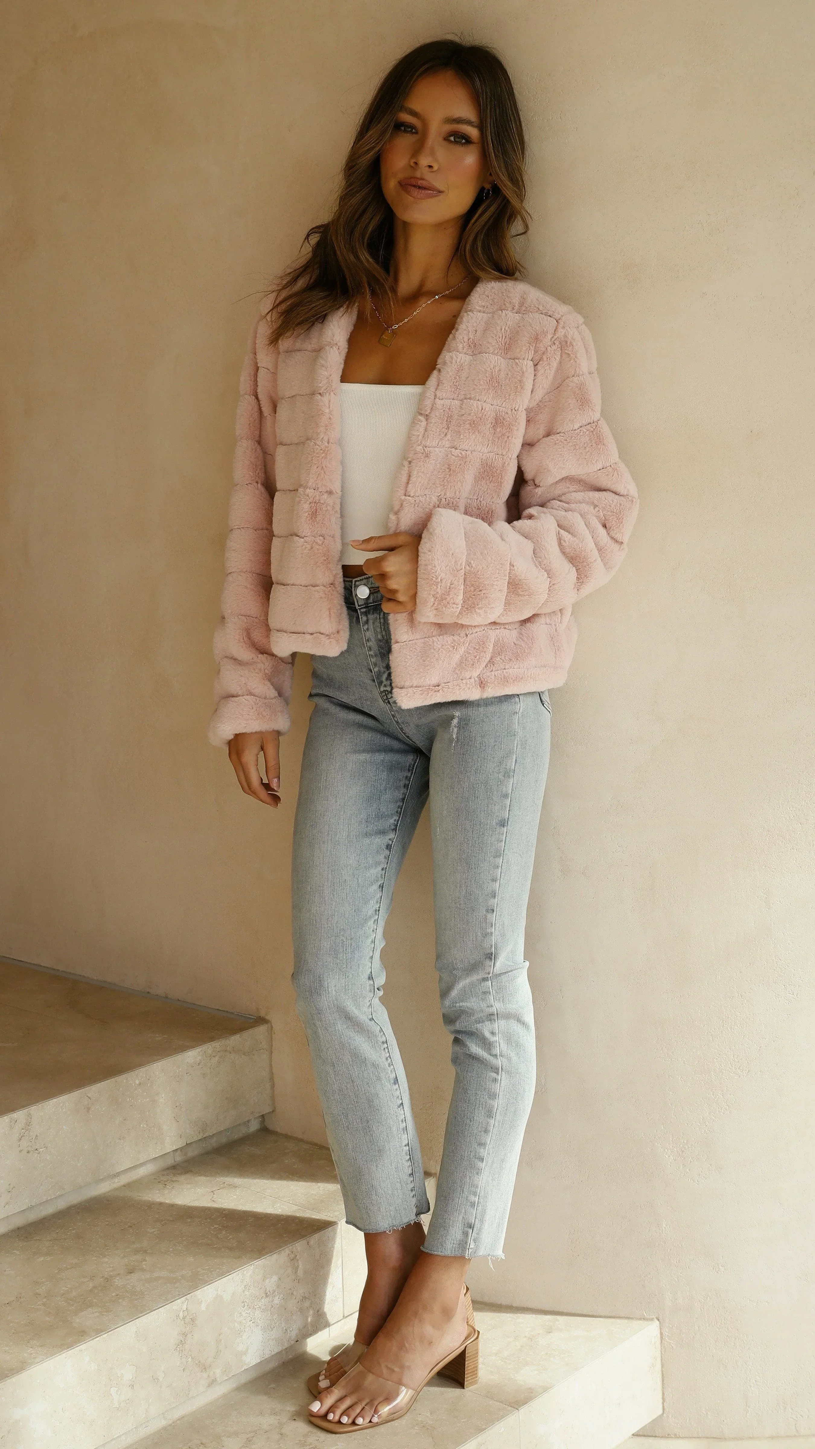 Vera | Damen Kurze Kunstfell Übergangsjacke Offener Kragen – Kunstfell Jacke 2026 - Image 26